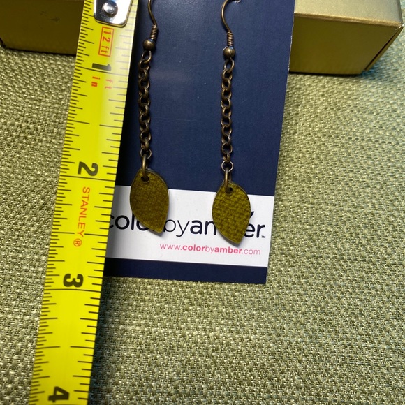 Color by Amber drop leaf earrings - Picture 2 of 5